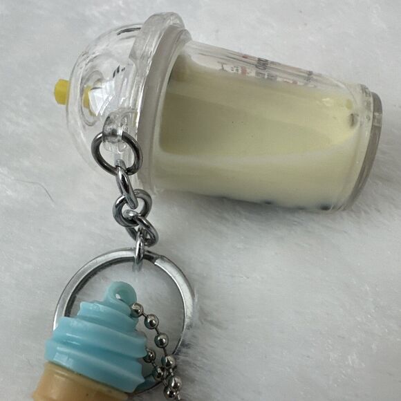 Little Girl Japan Kawaii Lot: Plush Keychai Erasers Panda Burger Cat Milk Koala - Picture 7 of 10